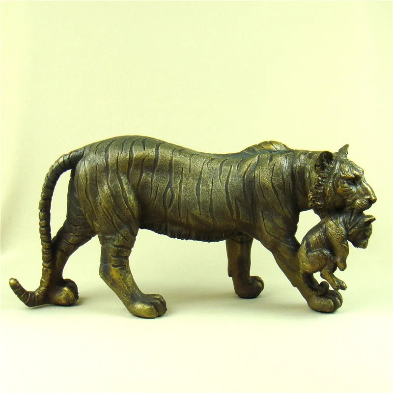 Creative Tiger Statue Handmade Resin Tiger Cub Sculpture Wildlife