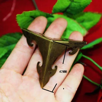 

Brass Legs Side Corner,Furniture Corners Triangle Fillet Gift Upscale Decorative Sheet Copper Purses Gusset,Bronze Tone Leg,42mm