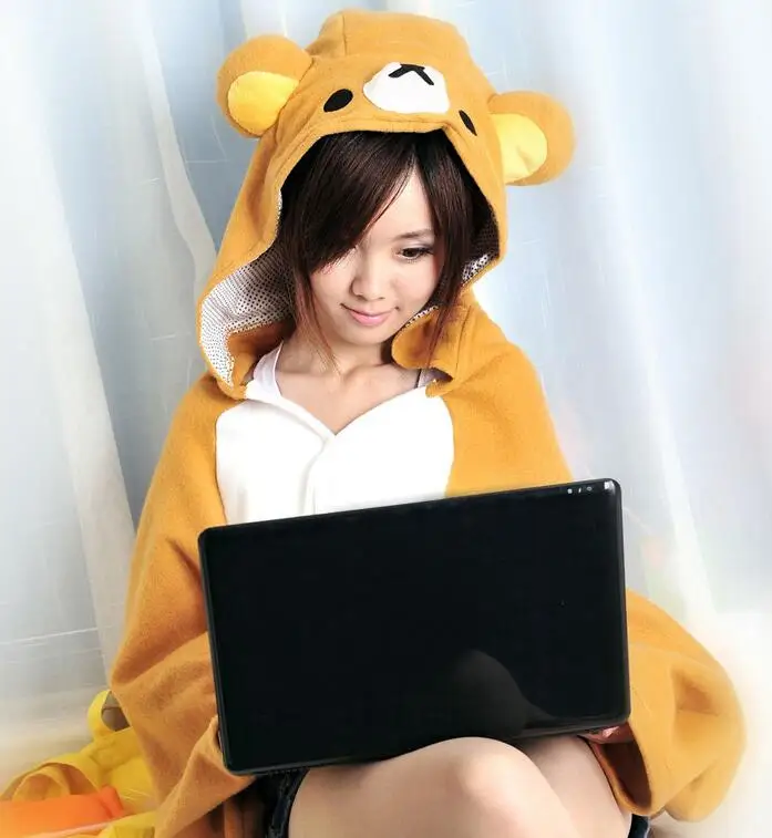 

2018 New Arrival Bear Lovely Plush Soft Cloak Thick Warm Winter Cover Home Super Soft Shawl Air-Condition Sofa TV Blanket