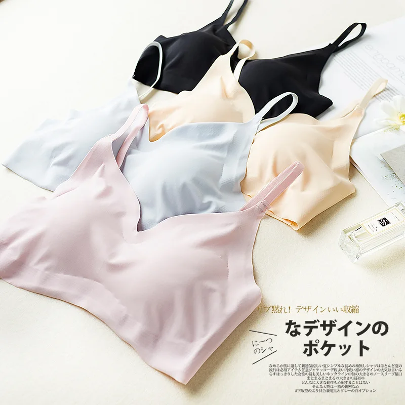 

Ladies Thin Seamless Sleep Bra Wireless Sports Activity Bra Women Comfoty One-piece Light Smart Bra