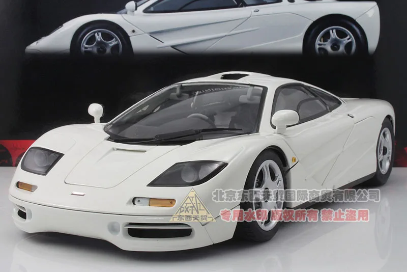 Minichamps 1 12 Mclaren Mercedes Benz Mclaren F1 Mcclaren F1 White
