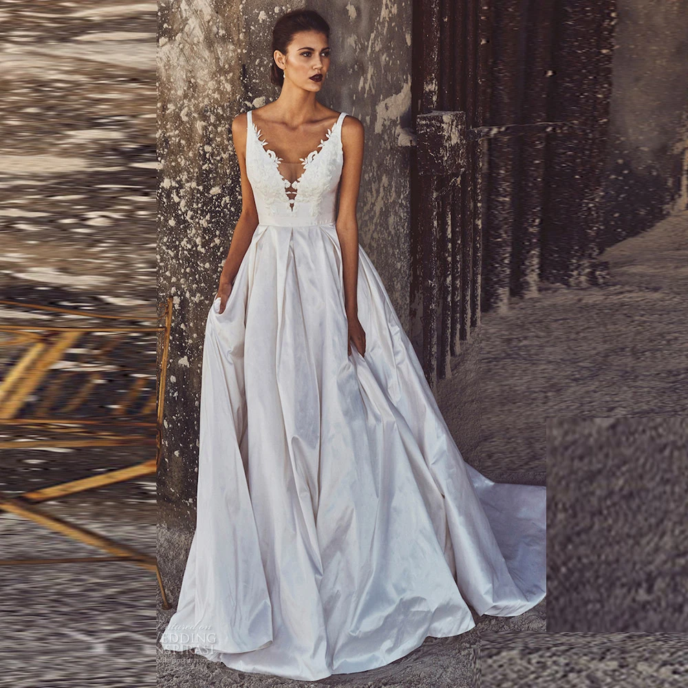 Glam V neck Backless Appliques Bridal Gowns Vestido De