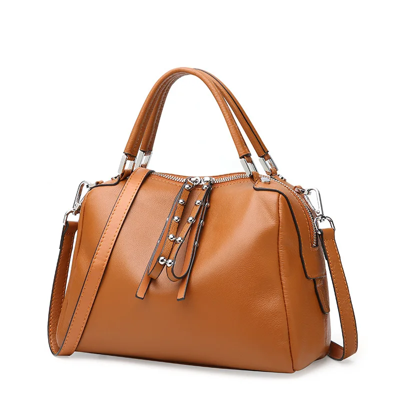 Fashion Luxury and noble leather designer women handbags high quality beautiful rivet decoration tassels women messenger bags