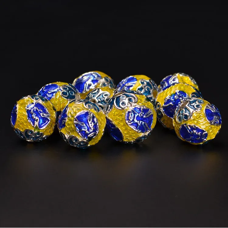 2215333030_90917313