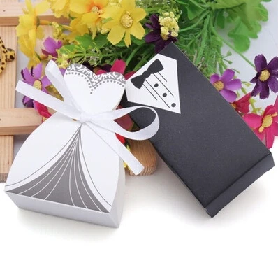 50-Pcs-Bridal-Gift-Cases-Groom-Tuxedo-Dress-Gown-Ribbon-Wedding-Favor-Candy-Box-Wedding-Favors (1).jpg