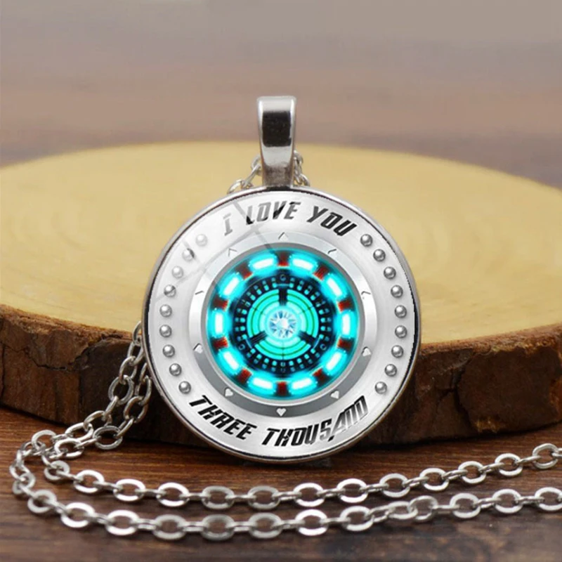 

Captain Marvel Necklace for Men Tony Stark Arc Reactor Necklaces The Avengers 4 Iron man Thor Hammer Pendant For Women