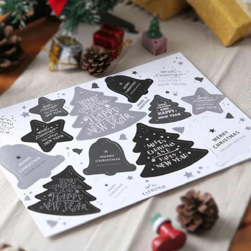 

28 Pcs/set Lovely Christmas Paper Tags Kraft Paper Card Tags Labels DIY Crafts Hang Tags Christmas Wedding Party Favors