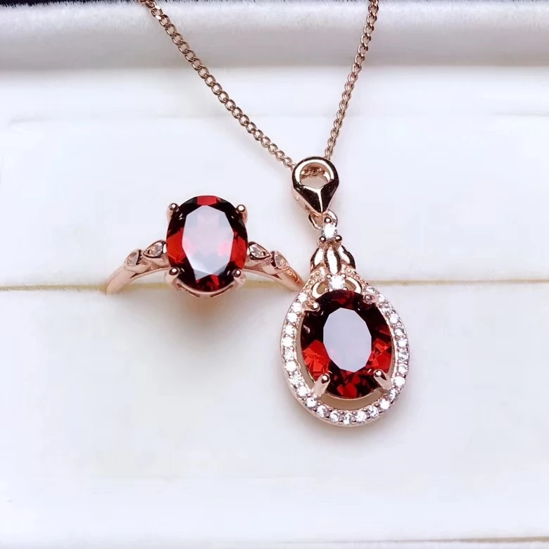 

Natural red garnet gem Ring Pendant Natural Gemstone Jewelry Set 925 Silver Fashion round Women weddings gift fine jewelry