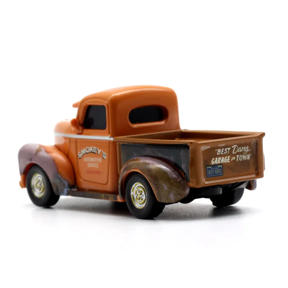 Disney Pixar Cars 3 Racing Center Dinoco Cruz Ramirez металлическая литая под давлением игрушечная