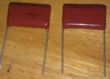 

200PCS CBB 250V 1UF 15mm