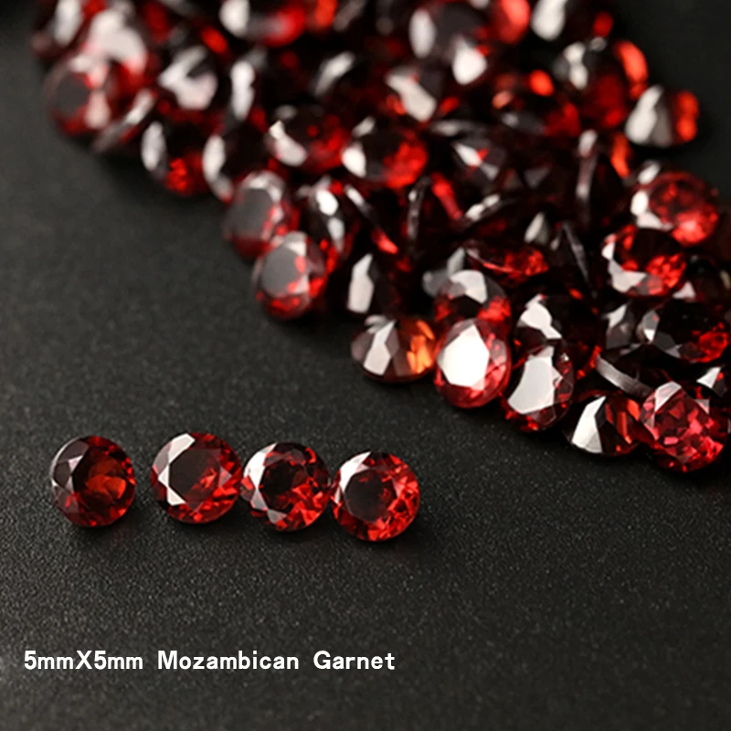 Natural red garnet in 5mmX5mm round cut for jewelry making,high quality DIY loose gemstone deep red color fire with high quality