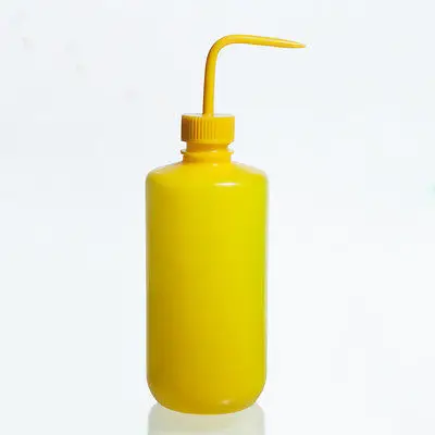 

Yellow 500ml Graduated Labrotary Plastic PE Tattoo Wash Squeezy Bottle For lab use Free Ship