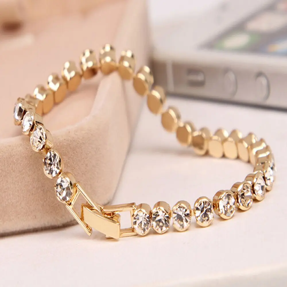 

1PC 2019 Newest Women Shiny Silver Bracelets Charm Austria Crystal Cuff Bangles Female Fashion Jewelry Best Gift For Women Girls