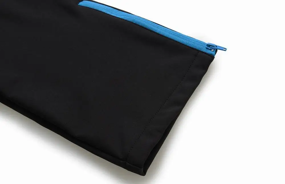 2798622247_1445636079