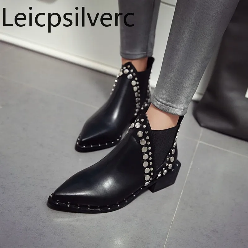 

Women's Boots winter The New fashion Pointed Rivet Metal Decoration Thick heel mid heel Women's shoes 35-40