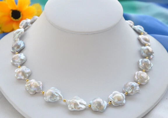 

0001070 NATRUAL 16mm WHITE plum blossom coin PEARL NECKLACE