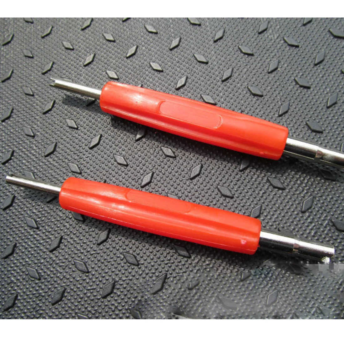 

Valve Core Wrench Tyre Valve Core Removal Tool Air Conditioning Repair Tool Bicycle Car Truck Motor Bike Repair Tool