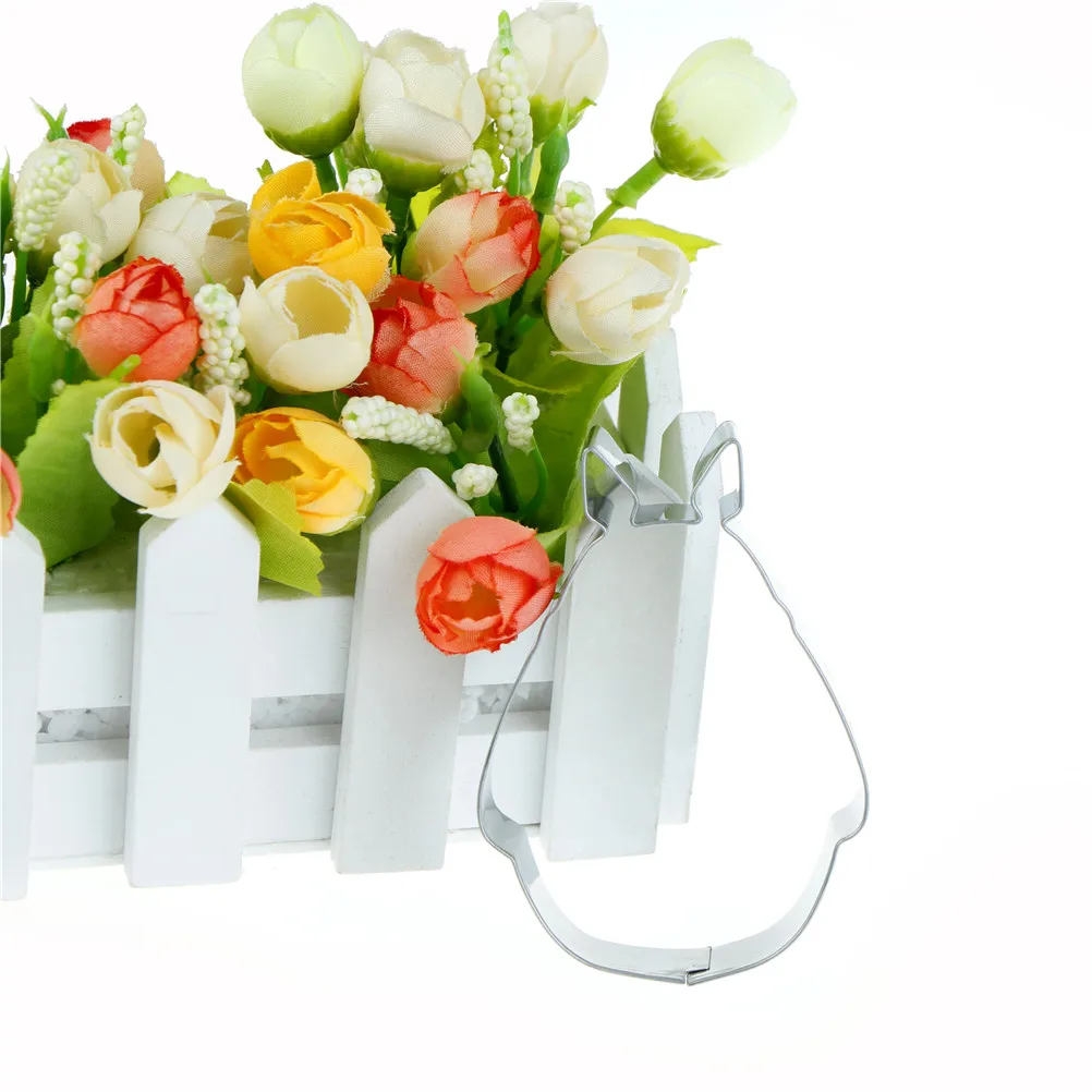 

4pcs new Cute Totoro Form Stainless Steel Metal Bakeware Biscuit Stamp Cookie Cutter Tools 6.8*6.8cm;7*6.5cm;8.3*4.5cm;9*6.5*2cm