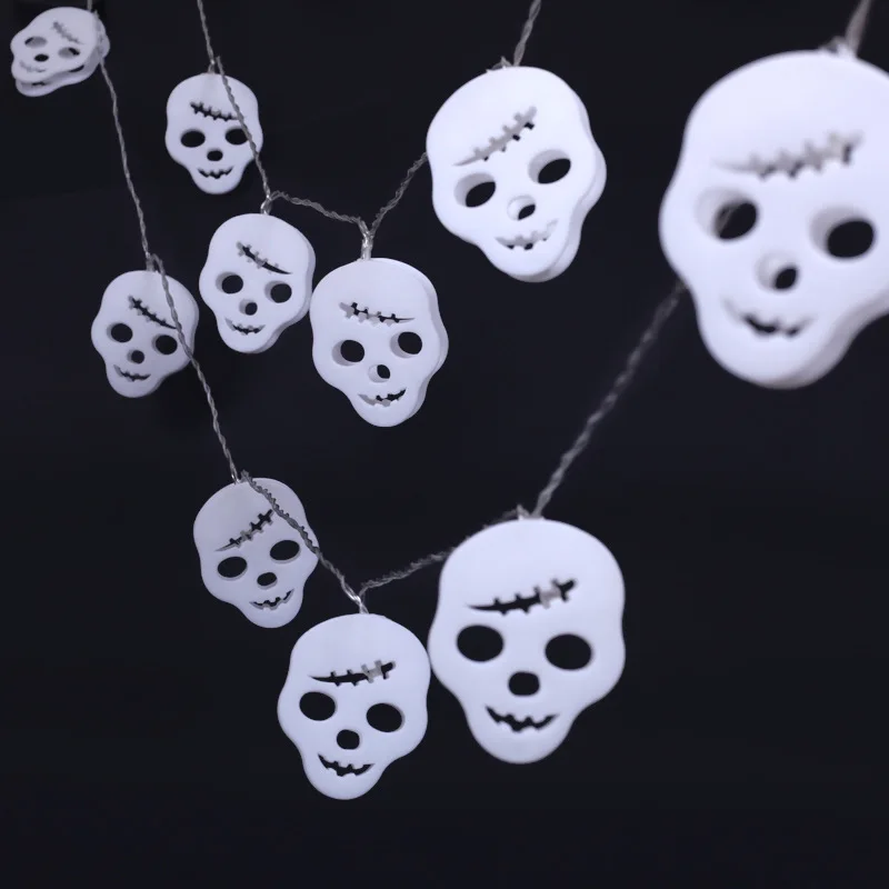 

LED Halloween terror decoration Ghost Festival skull skull lamp string battery