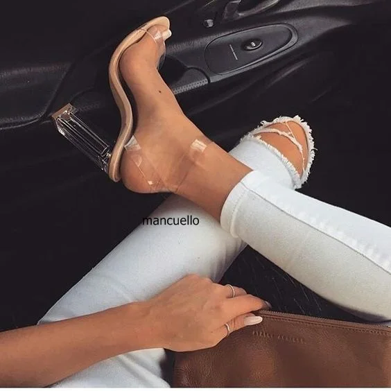 

New Arrival Simply Design PVC Line Buckle Style Transparent Ankle Strap Dress Sandals Open Toe Chunky Heel Women Dress Shoes