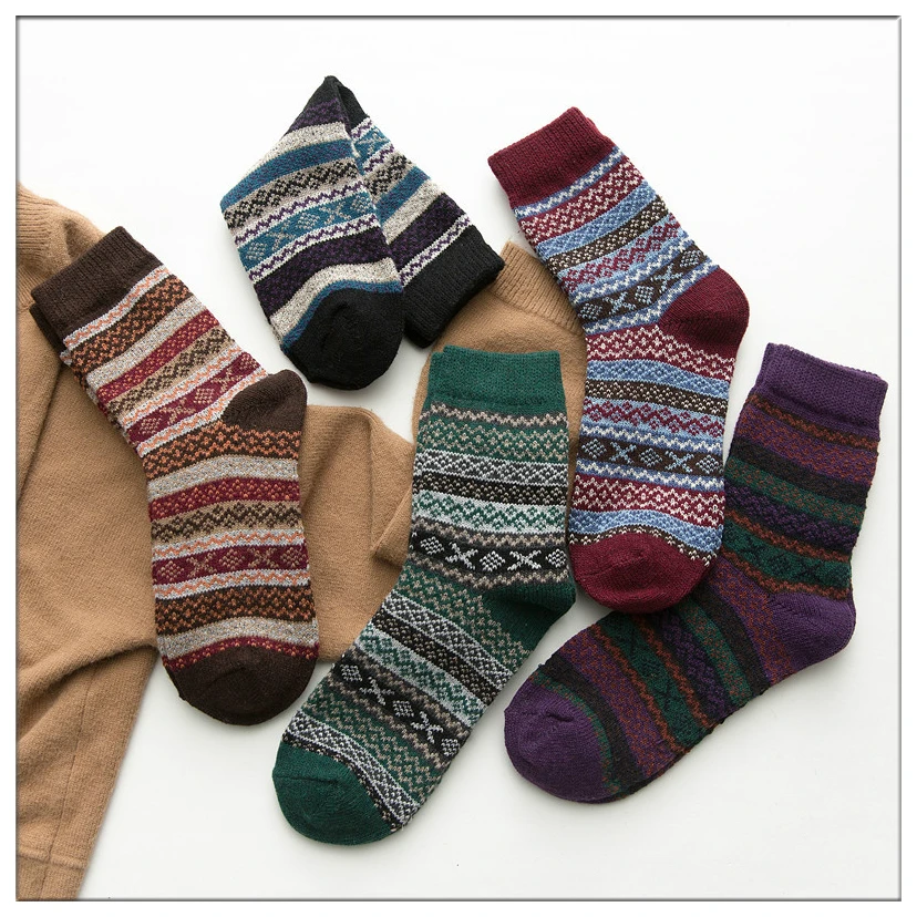Новинка зимы, женские толстые теплые шерстяные носки в стиле Харадзюку ретро высокого качества, модные хлопковые Повседневные носки с толстой линией, 5 пар