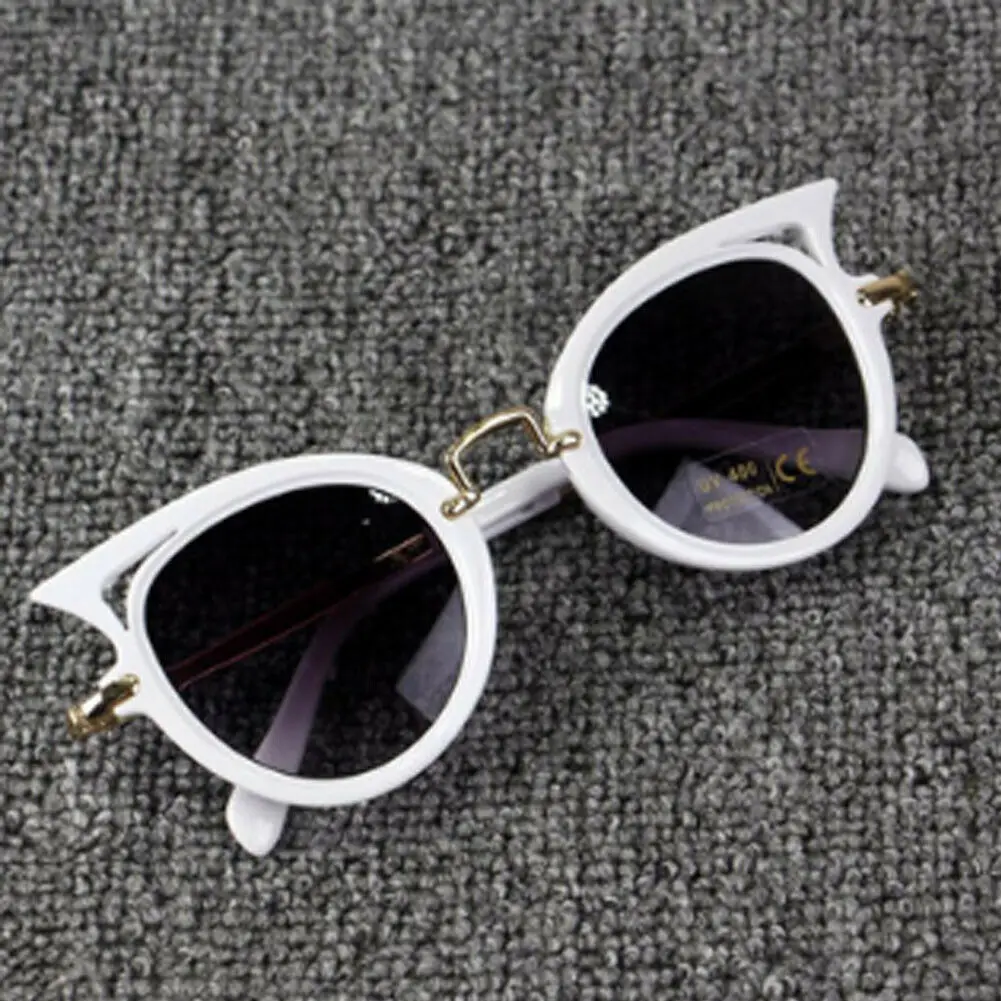 New Fashion Kid Baby Retro Beach Toys Glasses Anti-UV Eyeglasses New Boys Girls Holiday Outdoor Sunglasses Toys Accessories - Цвет: Белый