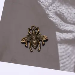 Bee Collection Honeybee Charm Pendants Jewelry Finding For DIY Necklace Bracelet Jewelry Making 2019 Gifts Bee Collection Honeybee Charm Pendants Jewelry Finding For DIY Necklace Bracelet Jewelry Making 2019 Gifts