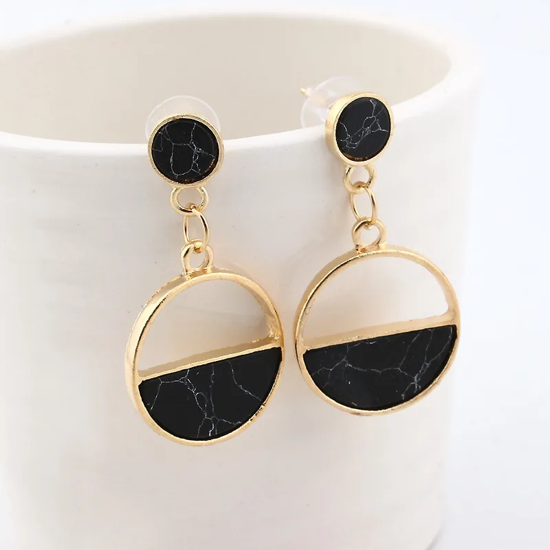 

Temperament Of Natural Marble Texture Earrings Fashion Contracted For Women Earrings Modern Geometric Round Black Earrings