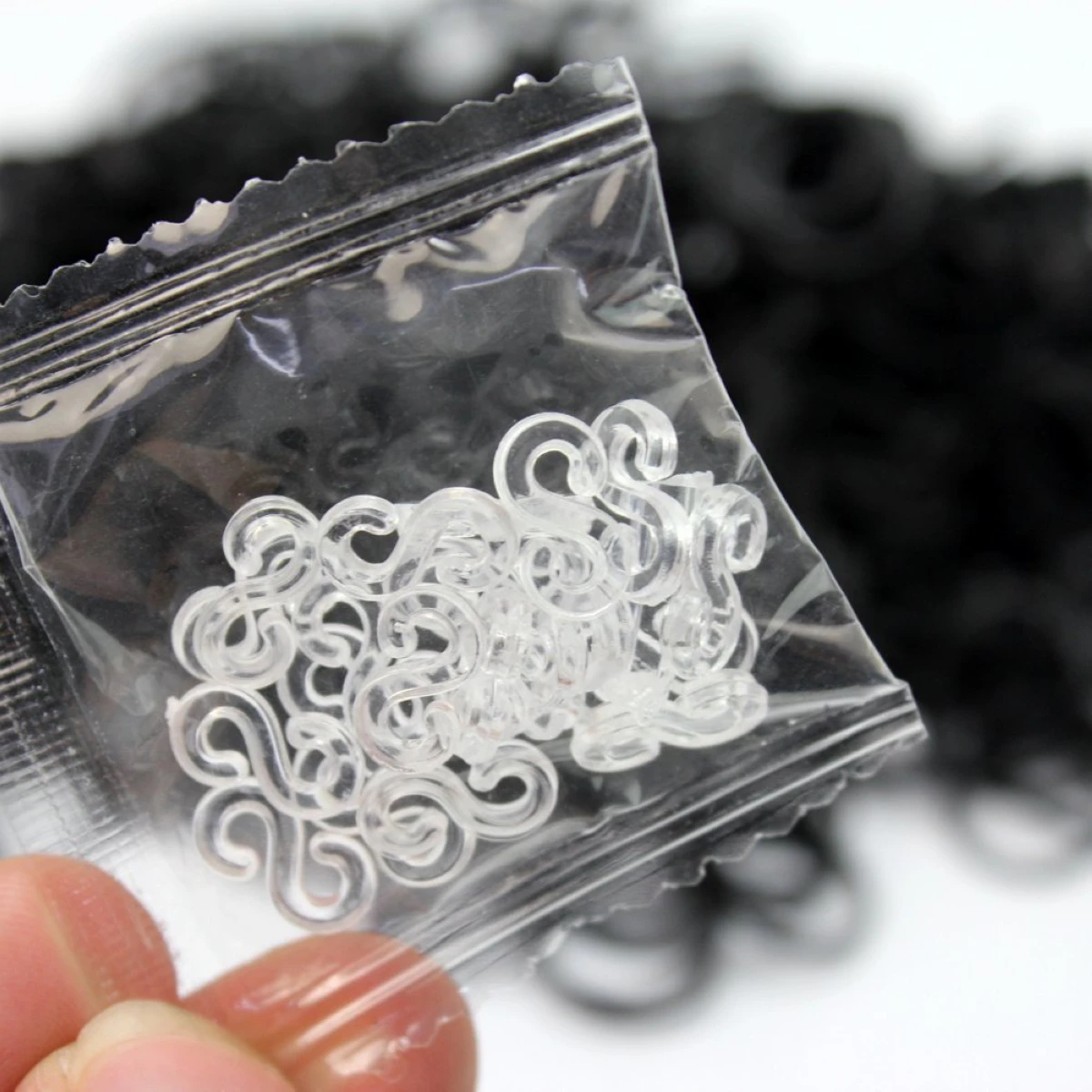 Buy 600pcs/Lot Loom Elastic Rubber Bands + 24pcs S Clips for DIY Girls