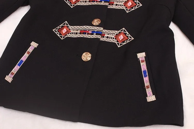 Full Sleeve Geometric Flower Emboidery Turtleneck Jacket