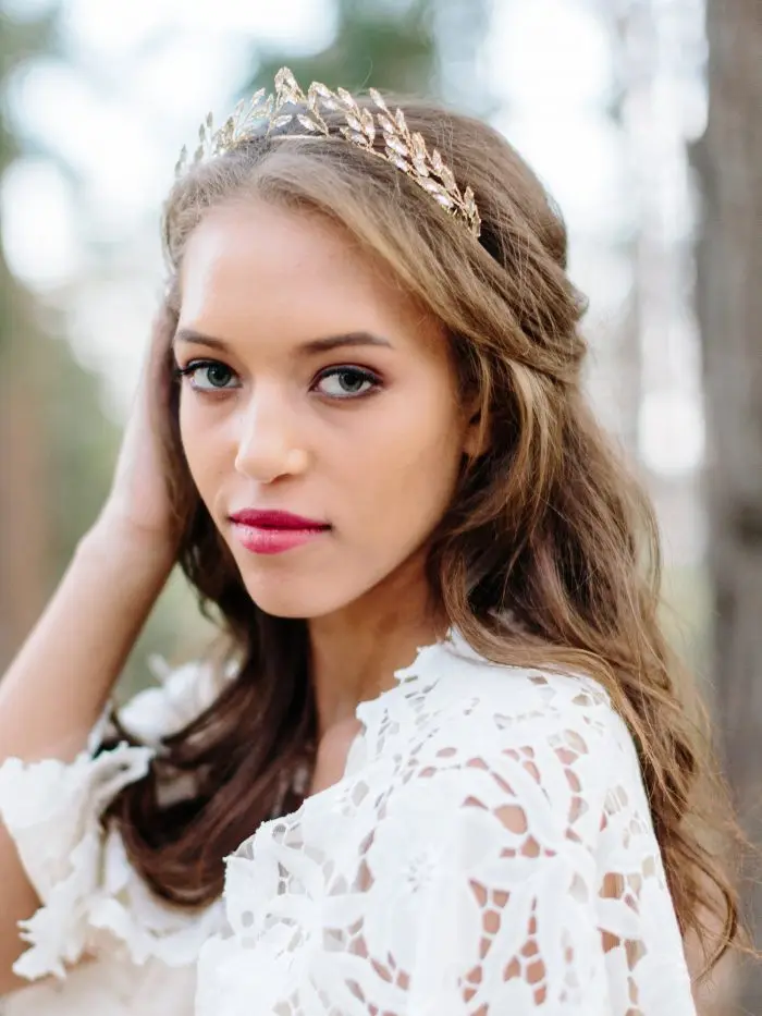 

2019 Spring Summer New Trends Forecast RUSTLE Glamorous Bohemian Leaf Bridal Tiara