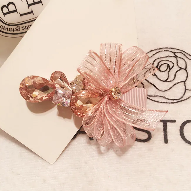 

Small fresh Rhinestone Bow Hair Barrette Hair Clip Hairpin Girls Shining Crystal Hair Accessories Women Headdress Wholesale