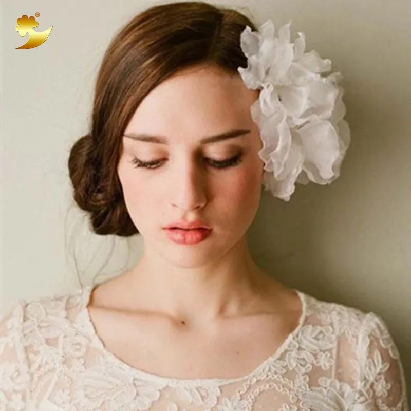 

XinYun White Wedding Flower Clips Handmade Headwear Simple Women Summer Headdress Bridesmaid Hair Ornaments Wedding Accessories