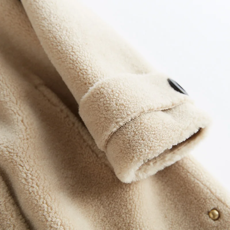 Шуба из шерсти фуксия. Ivy angel пальто фуксия. Шубки ivy angel. Ivy angel шуба фуксия. Ivy angels верхняя одежда.