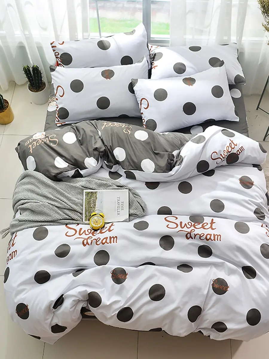 

4 Pcs Duvet Cover Set Simple Design Sweet Dots Pattern Bed Set