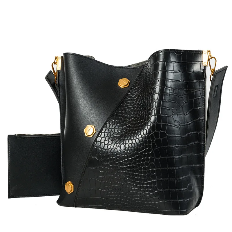 

Panelled Large Capacity Bucket Bag Luxury Handbags Purse Women Bags Designer Rivet Shoulder Bag for Women 2019 Crossbody Bags