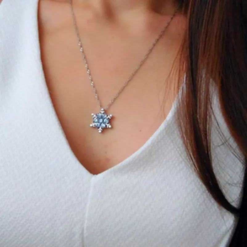 

x24 Austria Snowflake Pendant Necklace for Gift Rhinestone Korean Fashion Women Blue Stone Choker Necklace Jewelry Gift