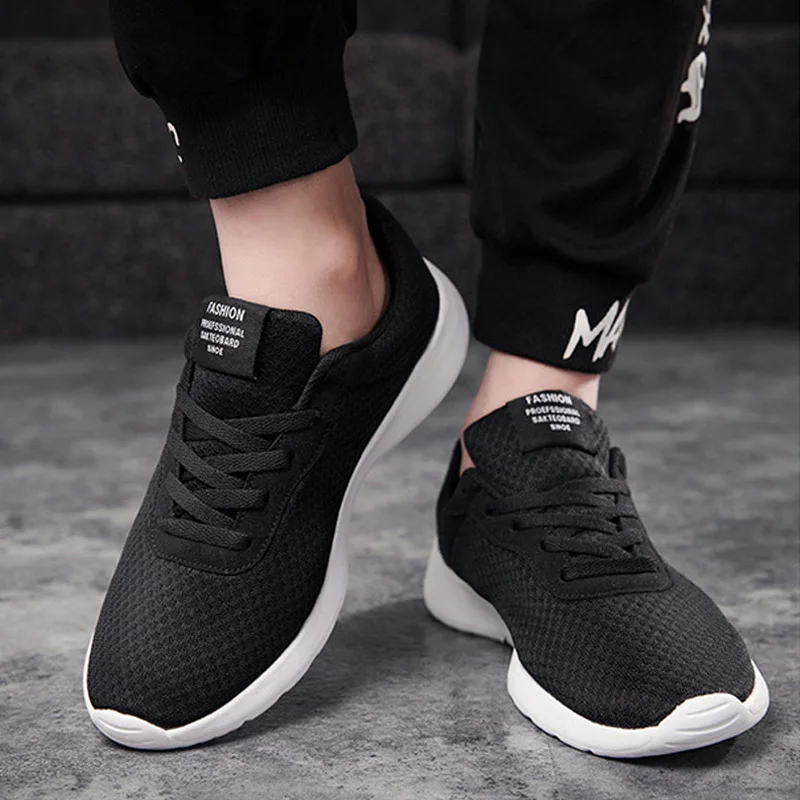 47 Light Soft Sneakers Men Women Black White Sport Shoes 35-47 Comfort Breathable Running Shoes Lightweight Neat Shoes big size