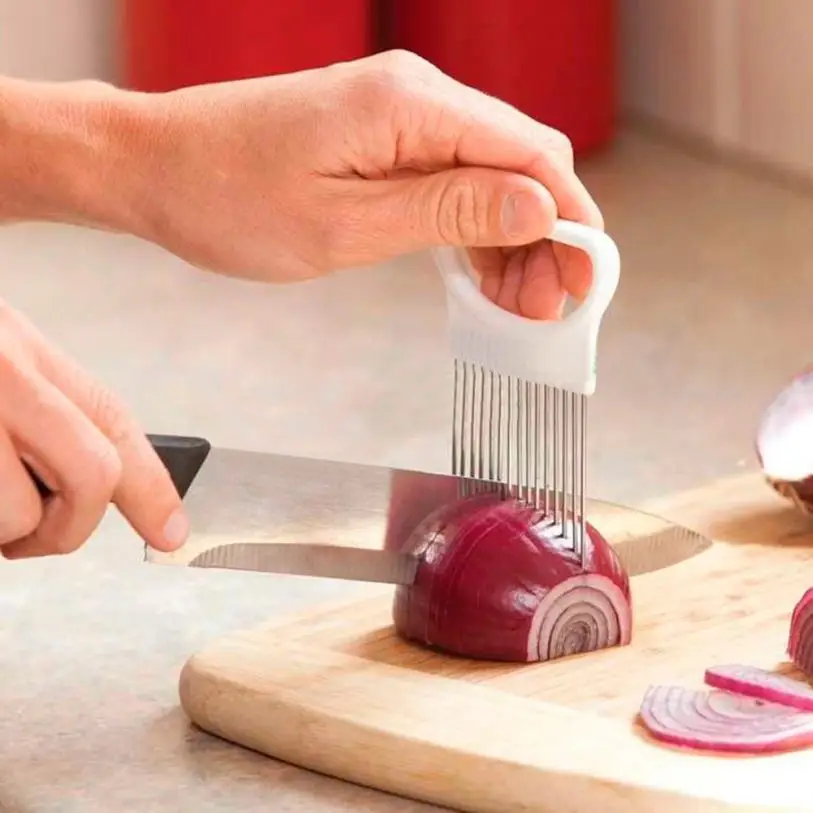 

1PC Tomato Onion Vegetable Slicer Cutting Aid Guide Holder Slicing Cutter Gadget Kitchen Tools For Protecting Finger D48SE7