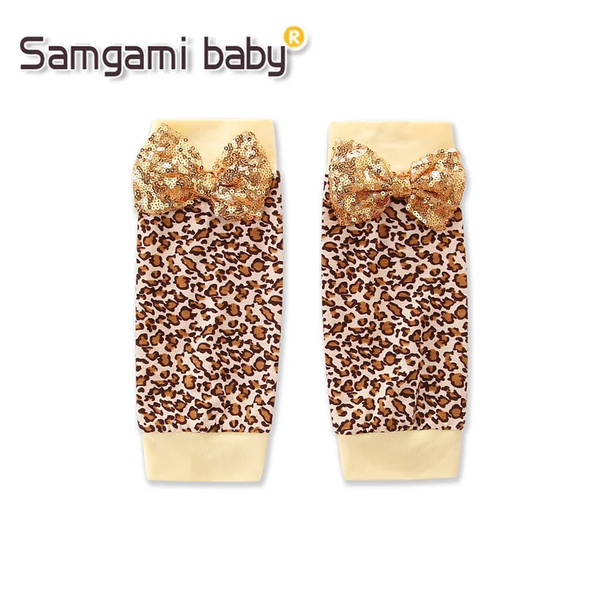 Samgami baby детская одежда с принтом в виде персонажей из мультфильма для девочек, с рисунком кота, детский комбинезон+ футболка с галстуком-бабочкой с Леопардовыми пятнами, закрывающий ступни, 2 предмета в комплекте Детский костюм для малышей, одежда для девочек
