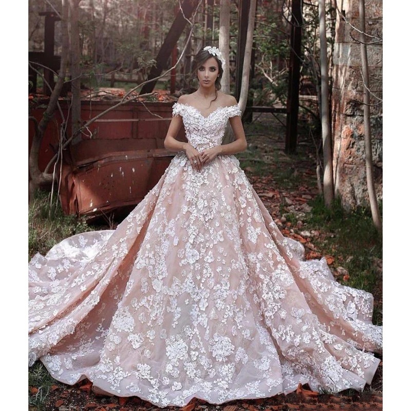 

Off Shoulder Blush Church Train Wedding Gowns 3D Floral Dubai Arabic Bridal Wedding Gowns High Quality Bride Party Dresses