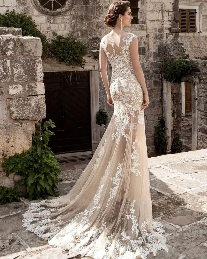 vintage-champagne-lace-mermaid-wedding-dresses (3)