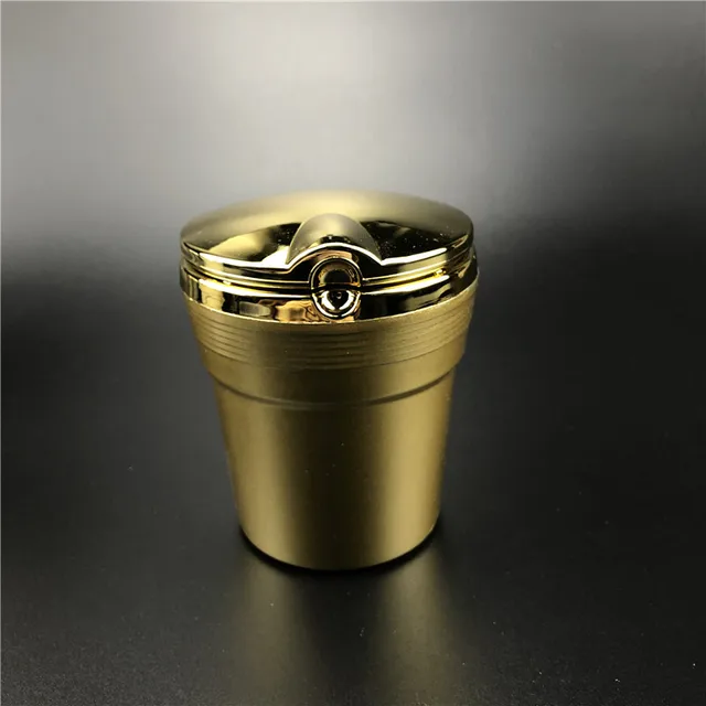 YYD Car Ashtray Car Ashtray with Lid LED Light Indicator for Volvo XC60 S90 XC90 V90CC V60 XC40,Silver
