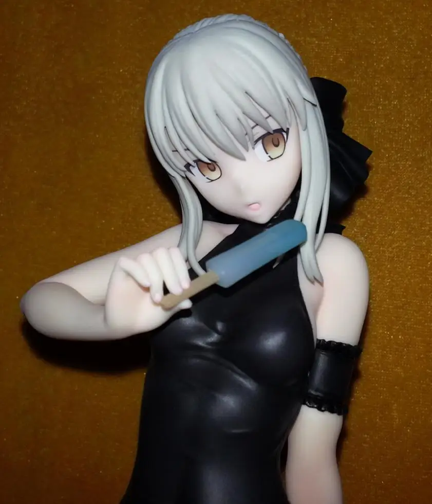 

Anime Saber Alter Fate/hollow ataraxia PVC Action Figure Collectible Toy 13CM FNFG025