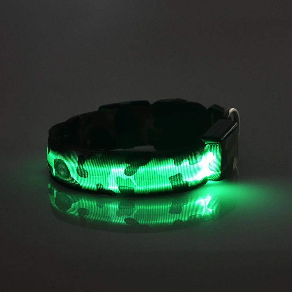 

New Dog Glow Flashing LED Collar Nylon Camouflage Design Puppy Necklace Luminous Pet Decors Productos Para Mascotas