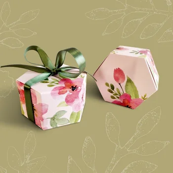 

50 x Creative Hexagonal beautiful floral Candy Boxes Christmas party Wedding Favors Bomboniers supplies Gift box candy package