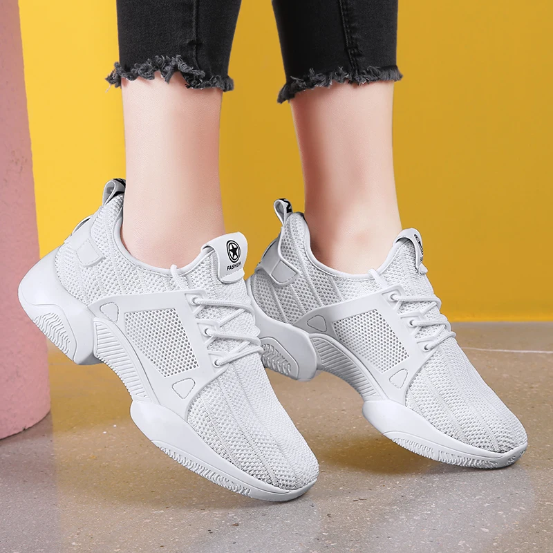 

Women s Athletic Shoes Comfortable Running Trainers Ladies Black White Sports Shoes Womens Summer Breathable Gym Shoes Womens