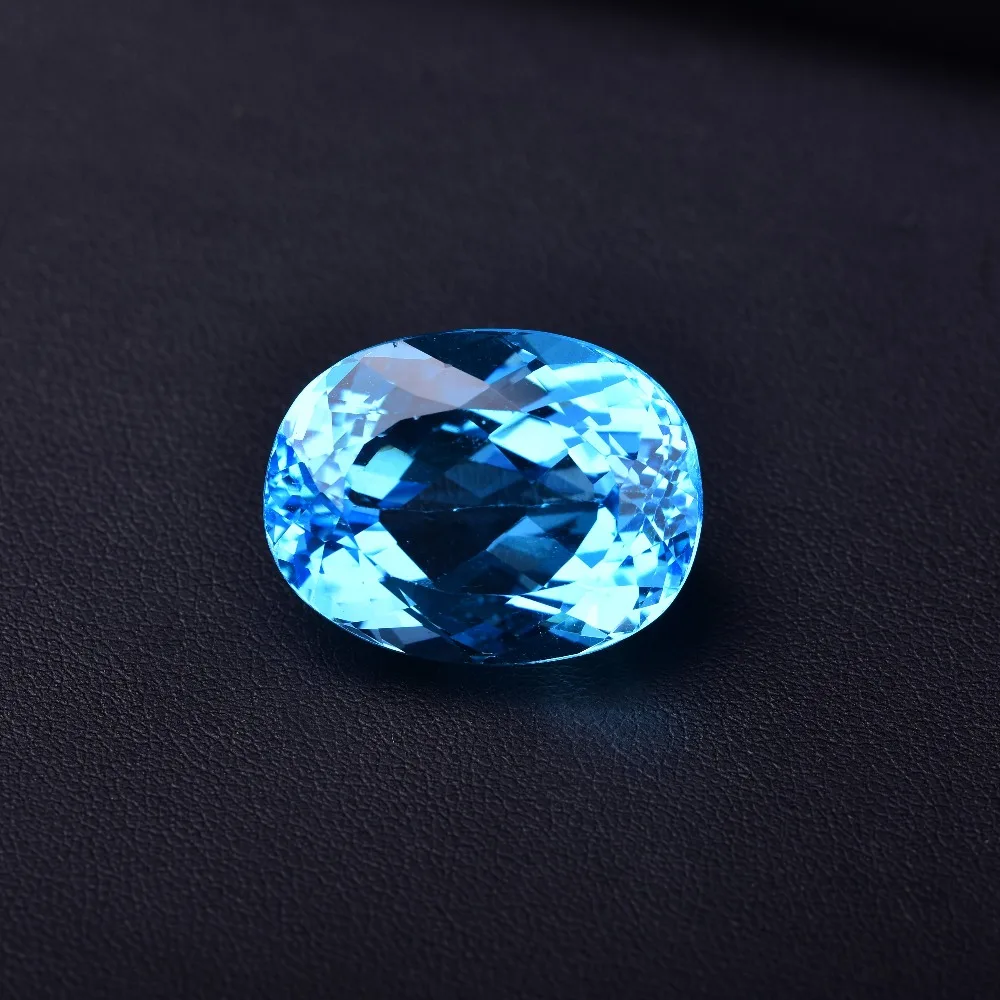 

56.1ct Topaz natural gemstone quality ensures sparkling gemstones. Specifications: 24.8*19.1*14mm