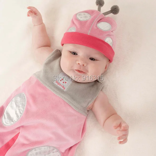 2_Baby_BA15003PK_Ladybug-Snuggle_L