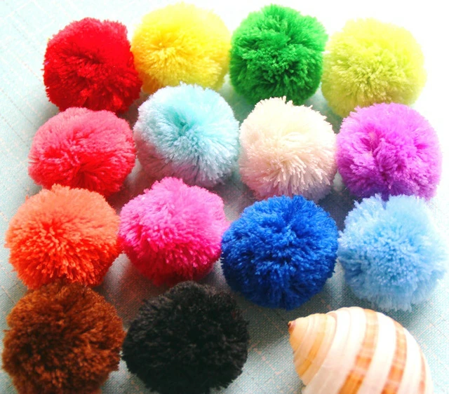 How to Make Yarn Pom Poms - Parties for Pennies